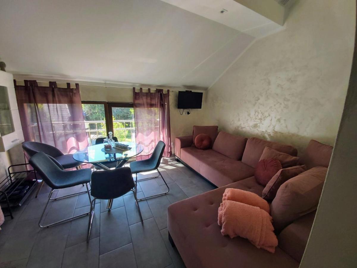 Apartmani Nevena Divcibare Ngoại thất bức ảnh