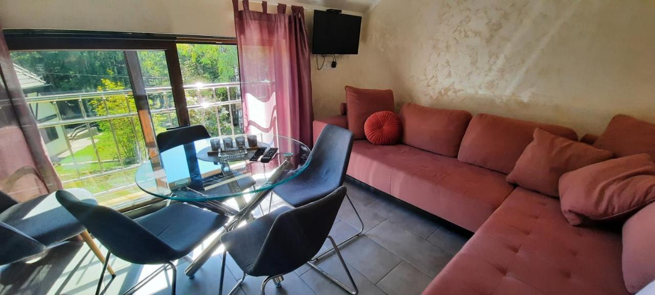 Apartmani Nevena Divcibare Ngoại thất bức ảnh